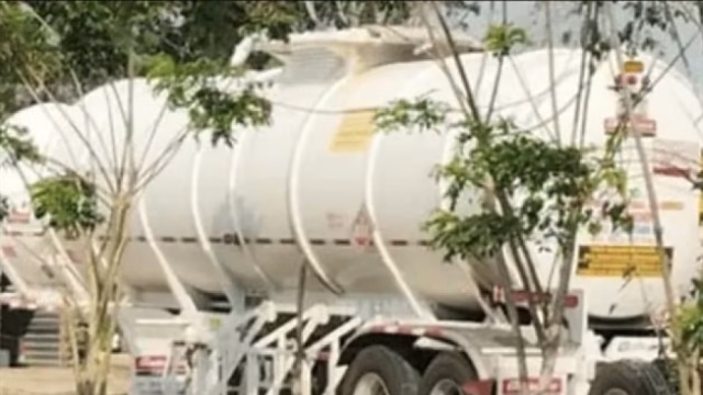 Explosión de pipa cerca de complejo Pemex deja un muerto en Tabasco