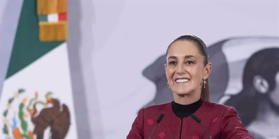Sheinbaum escala al top 5 mundial del poder femenino de Forbes