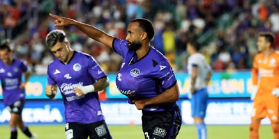 Puebla breathes by beating Mazatlán in a key duel