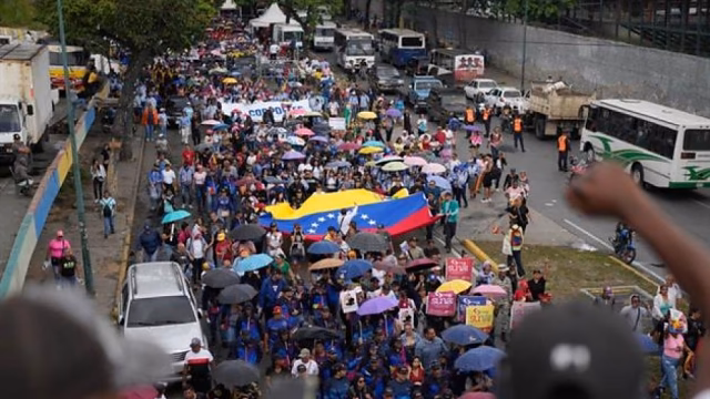 Venezuela vive jornada de protestas y liberaciones tras intervención