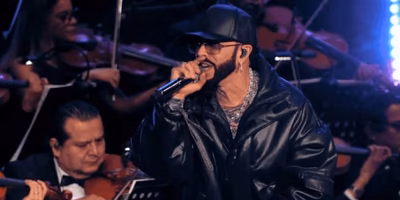 Yandel turns the National Auditorium into a club with reggaeton and orchestra