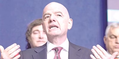 Infantino recibe aumento del 33% en bonificación anual de la FIFA