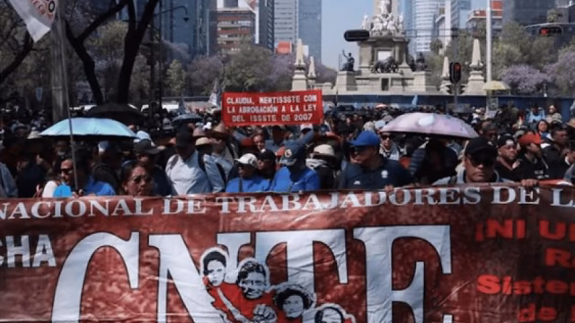 La CNTE lleva su protesta a las embajadas