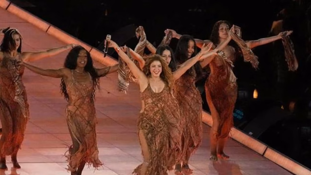 Shakira arrasa en el Zócalo con un histórico lleno total