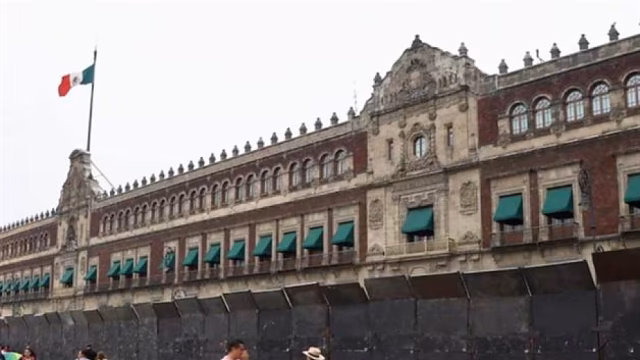 Sheinbaum anuncia probable blindaje de Palacio Nacional para el 8M