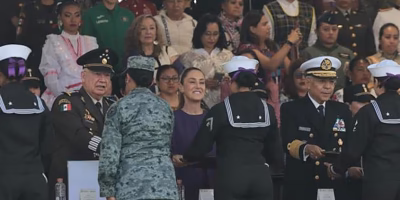 Sheinbaum honors military women in a historic event