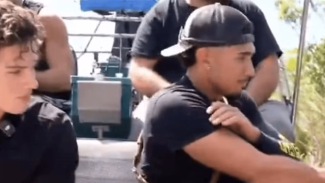 Streamer arrestado tras disparar a caimán muerto en transmisión