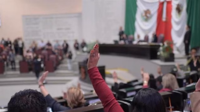 El ‘Plan B’ electoral salta la valla constitucional en horas