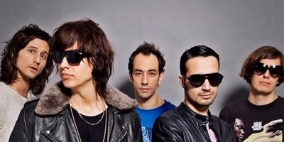 The Strokes kehren mit neuem Album „Reality Awaits“ zurück