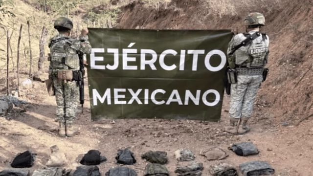 Ejército halla explosivos y material táctico en sierra de Badiraguato
