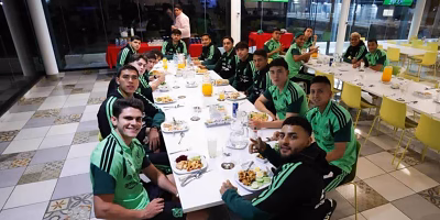 Selección Mexicana se une tras tensión: foto viral muestra buen ambiente