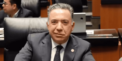 Suplente assume assento enquanto Inzunza enfrenta acusações