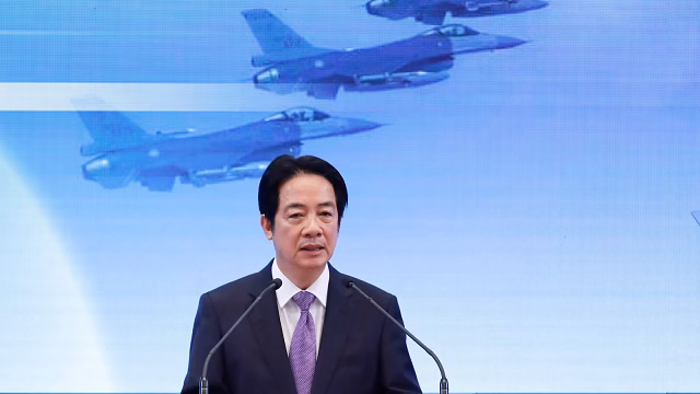 Taiwán niega suspensión de venta de armas de EU
