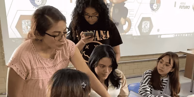 UNAM: Inteligencia artificial y realidad virtual llegan a las aulas