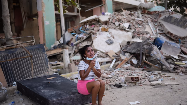 920 fallecidos y críticas por demora en rescates en Venezuela