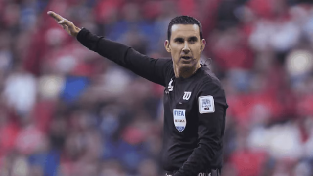 César Ramos faz história: novo recorde da arbitragem mexicana em Copas do Mundo