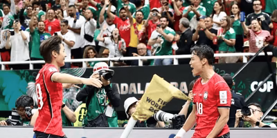 South Korea beats the Czech Republic 2-1 in its World Cup debut