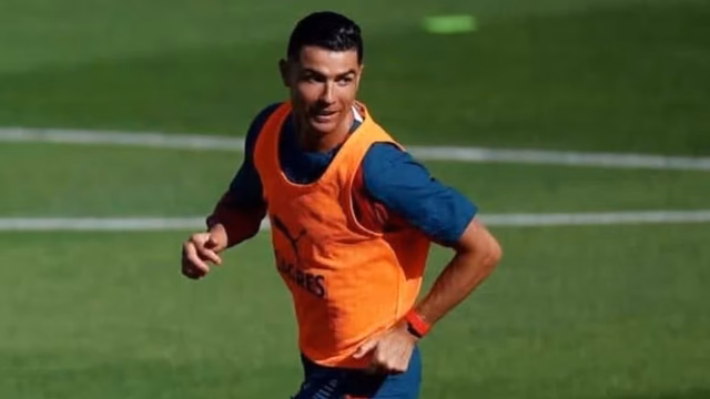 Cristiano Ronaldo llega a la concentración de Portugal