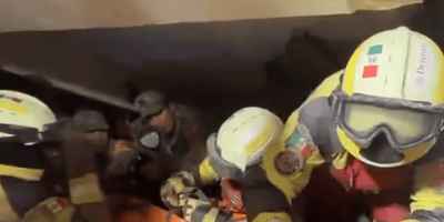 Ejército Mexicano rescata a niño atrapado en escombros en Venezuela