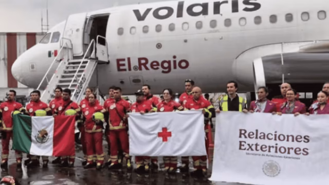 México envía equipo de rescate a Venezuela tras sismos