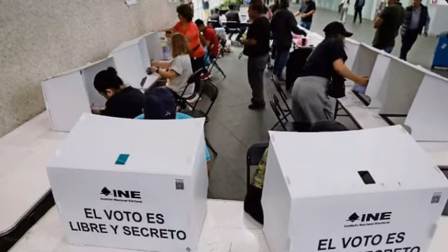 Morena denuncia compra de votos con códigos QR en Coahuila