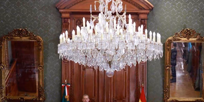 Sheinbaum receives King Felipe VI at the National Palace