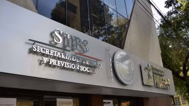 Alerta STPS por suplantación de inspectores laborales