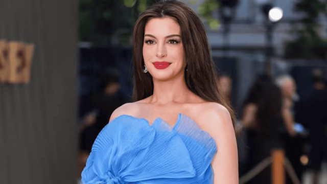 Anne Hathaway espera su tercer hijo y deslumbra en ‘La Odisea’