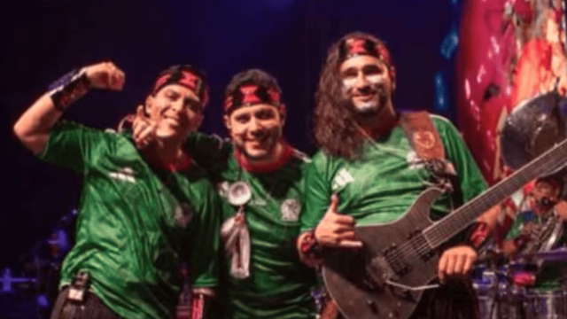 Banda Cuisillos dá ritmo à celebração do El Tri em El Ángel