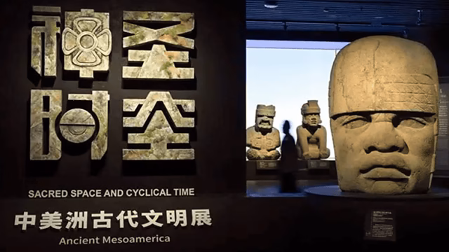 Cabeza colosal olmeca llega a Shanghái en préstamo histórico