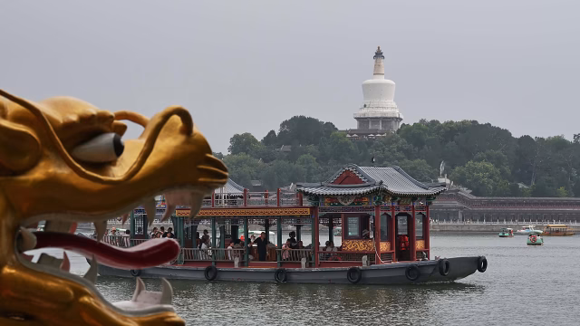 China impone restricciones a 14 entidades europeas