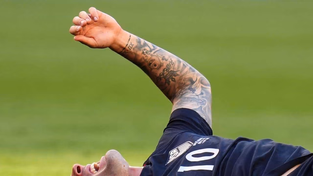 Christian Pulisic sufre fractura en la pierna derecha durante el Mundial