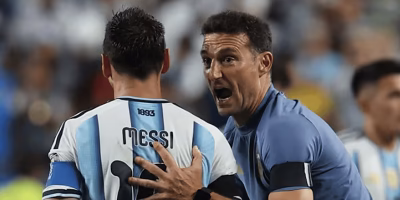El divertido regaño de Scaloni que se hizo viral en Argentina