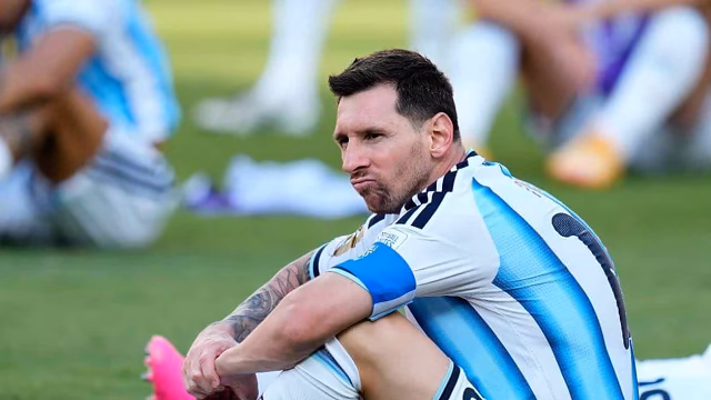 España se corona campeón del mundo en dramática final ante Argentina