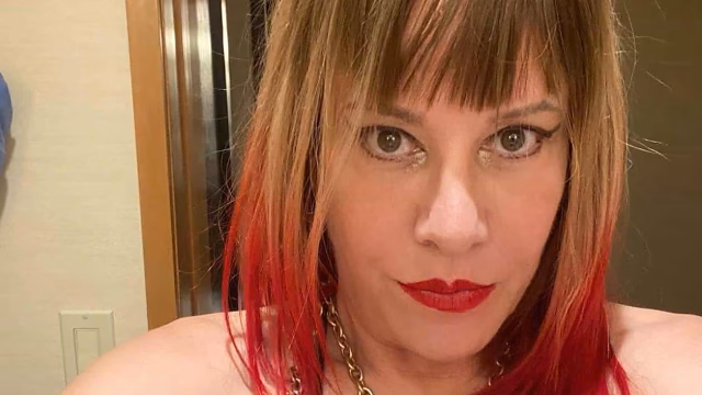 Jennifer Finch, founding bassist of L7, dies at 59