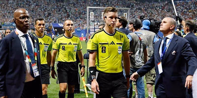 FIFA exclui árbitro francês Letexier do bloqueio da Copa do Mundo