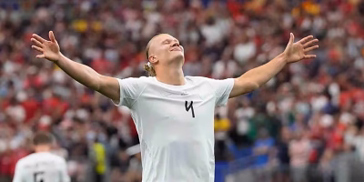 Haaland da a Noruega el primer triunfo de su historia en un Mundial