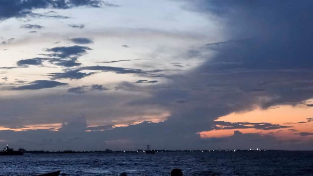 Hallan sobrevivientes no registrados tras naufragio de ferry en Guyana
