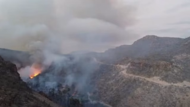 Incendio arrasa 25 viviendas en San José de Comondú