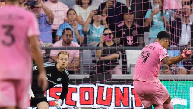Inter Miami beats Chicago Fire with a double from Suárez