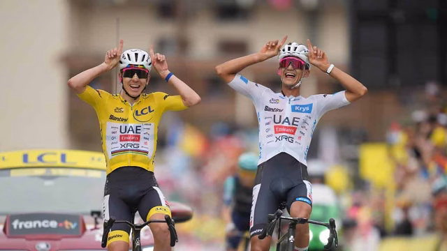 Isaac del Toro ganha camisa branca no Tour de France