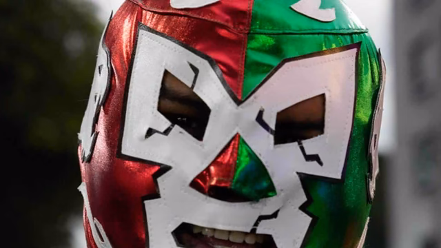 Wrestling conquers the World Cup in Mexico