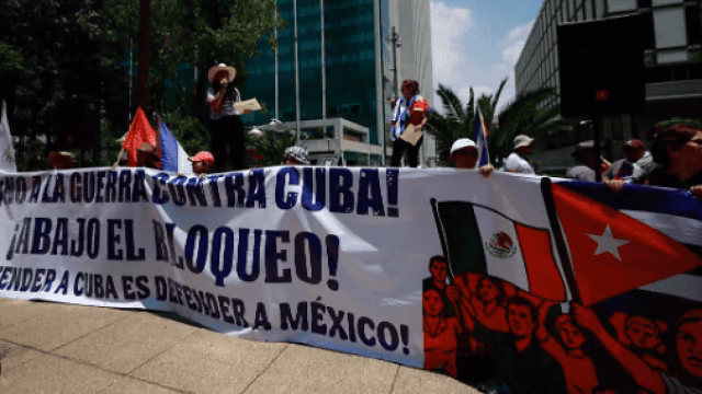 They marched in CDMX in support of Cuba against the US blockade.