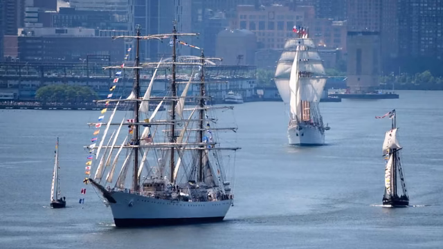 Mayor desfile naval de la historia reunió veleros de 20 países en Nueva York