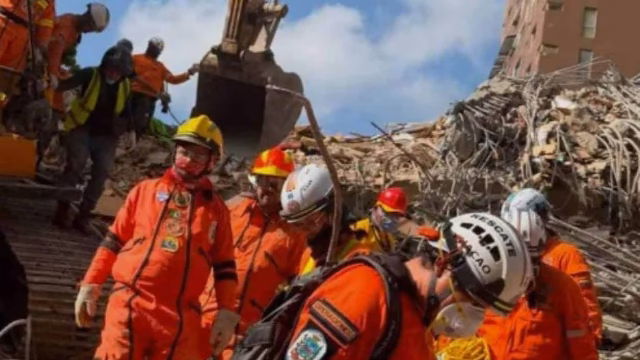 Mexican rescuer reports severe devastation in Venezuela