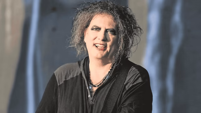 Robert Smith de The Cure critica el show de medio tiempo del Mundial 2026
