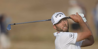 Sam Burns toma la delantera en el Abierto Británico con 65 golpes