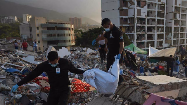 Sube a 5,346 la cifra oficial de fallecidos por sismos en Venezuela