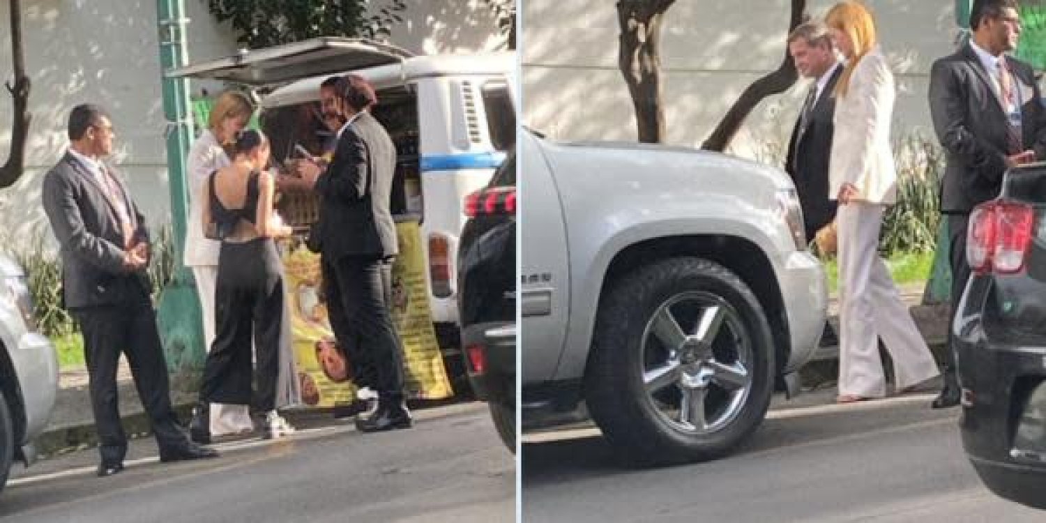 Nicole Kidman Visita Mexico Y Compra Queso Oaxaqueno En La Calle