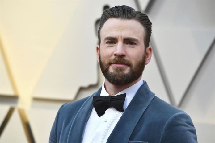 Nota Novia Chris Evans